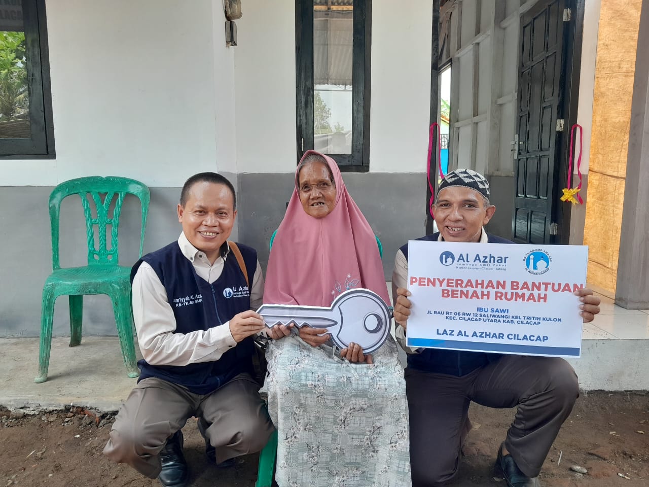 Benah Rumah Keluarga Dhuafa